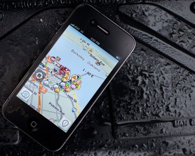 Apple запатентовала «народную» навигационную систему в духе Waze